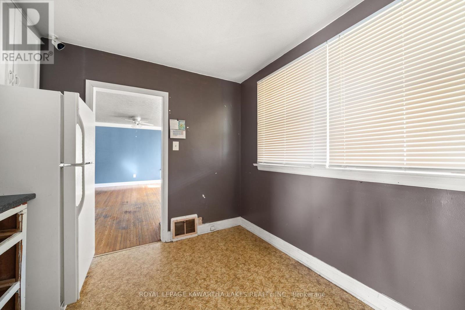 184 Ardmore Avenue, Kawartha Lakes (Lindsay), Ontario  K9V 2T5 - Photo 26 - X12463056