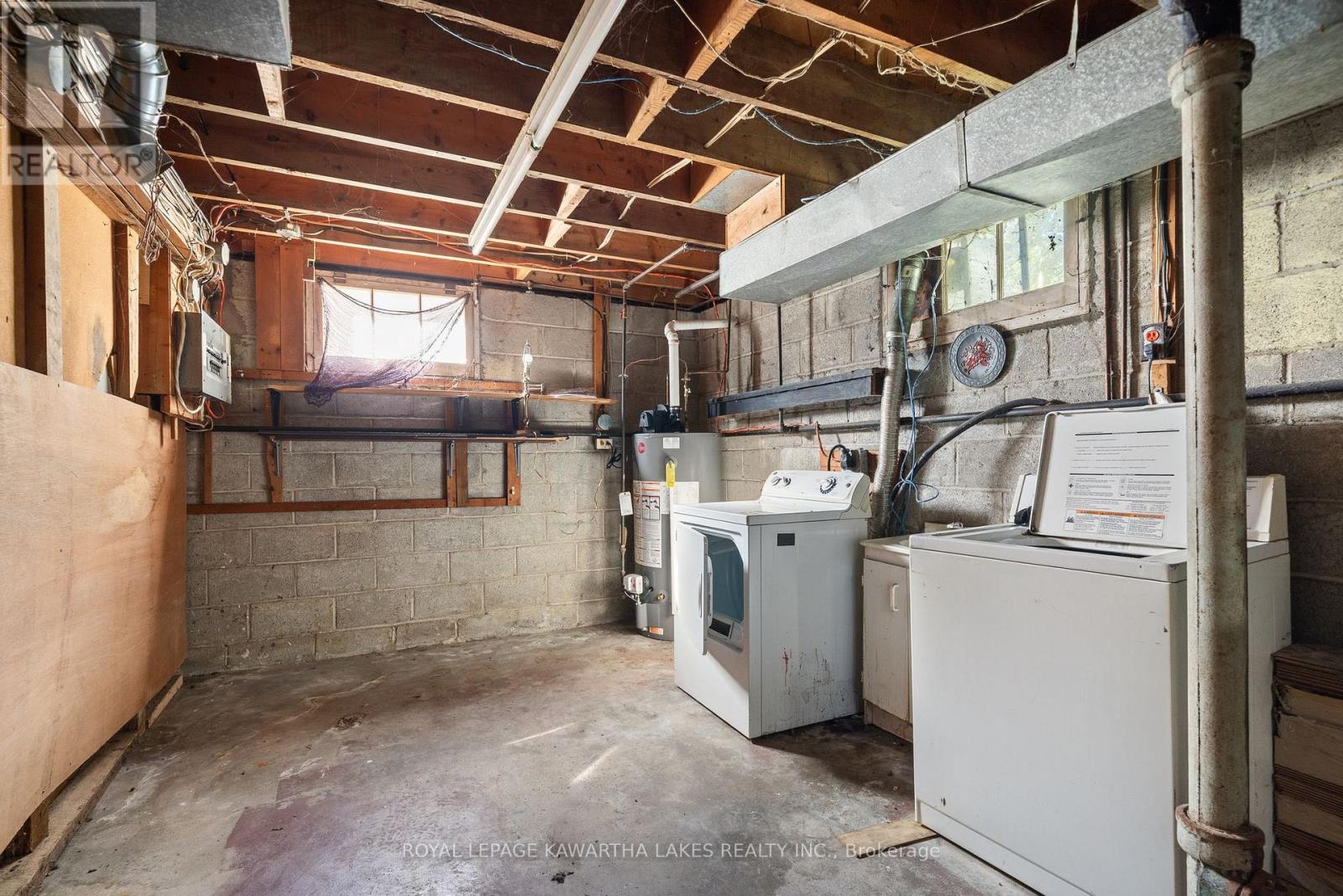 184 Ardmore Avenue, Kawartha Lakes (Lindsay), Ontario  K9V 2T5 - Photo 37 - X12463056