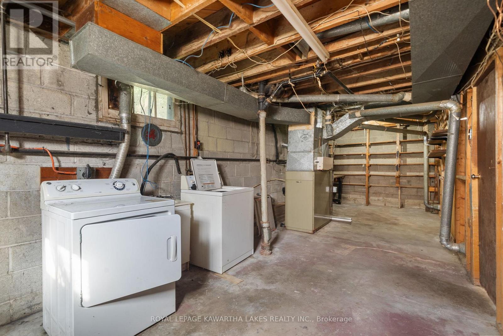 184 Ardmore Avenue, Kawartha Lakes (Lindsay), Ontario  K9V 2T5 - Photo 38 - X12463056