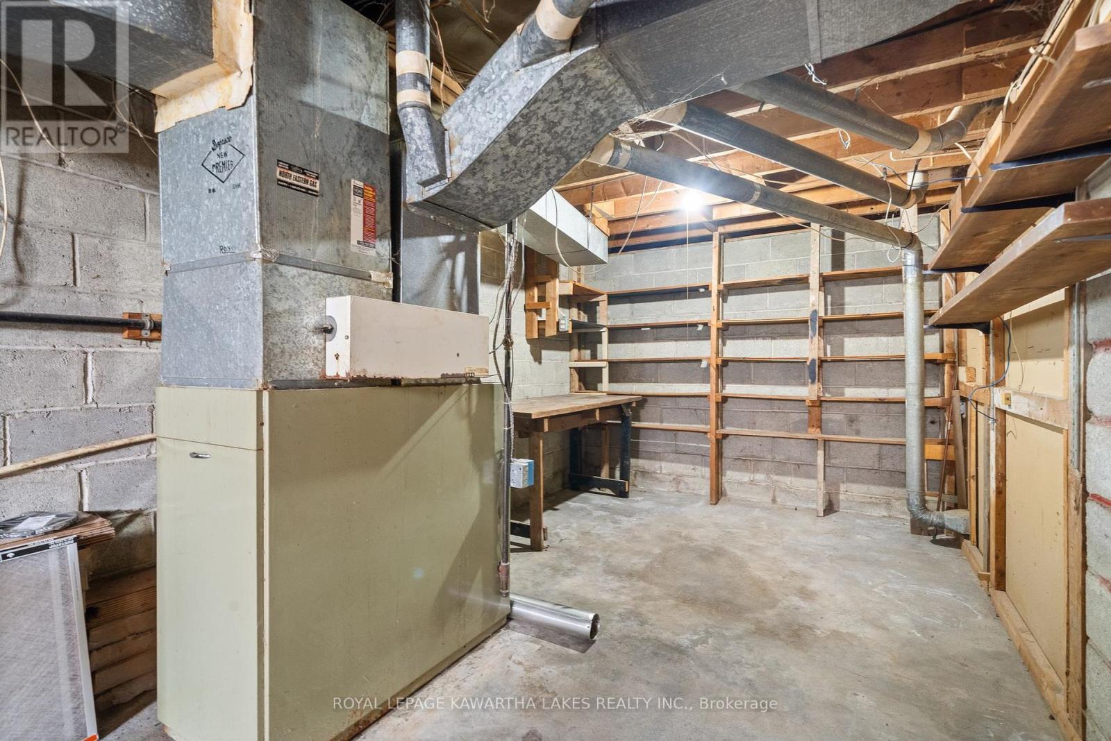 184 Ardmore Avenue, Kawartha Lakes (Lindsay), Ontario  K9V 2T5 - Photo 39 - X12463056