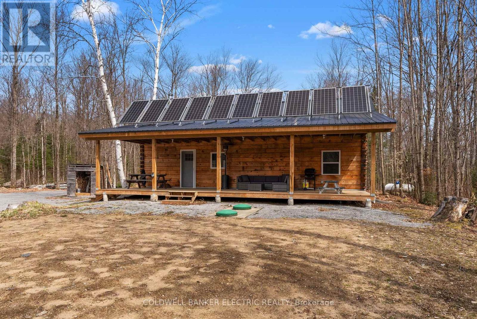 2075 Dyno Road, Highlands East (Cardiff Ward), Ontario  K0L 1C0 - Photo 15 - X12463374