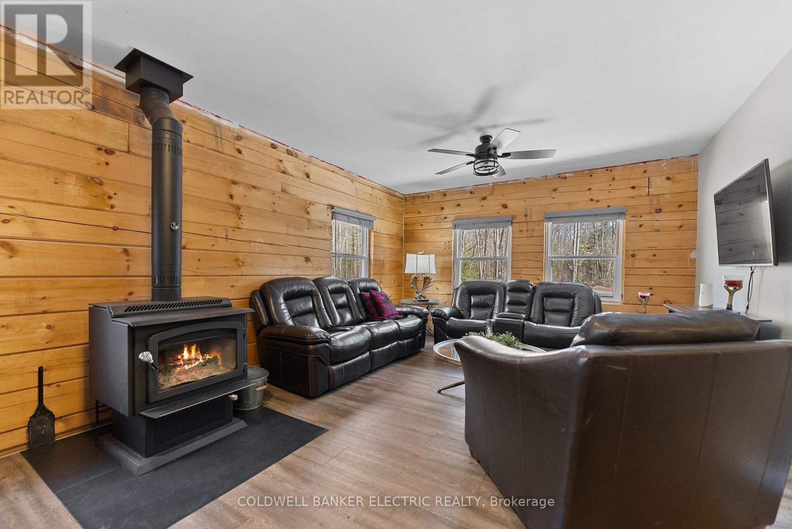 2075 Dyno Road, Highlands East (Cardiff Ward), Ontario  K0L 1C0 - Photo 25 - X12463374