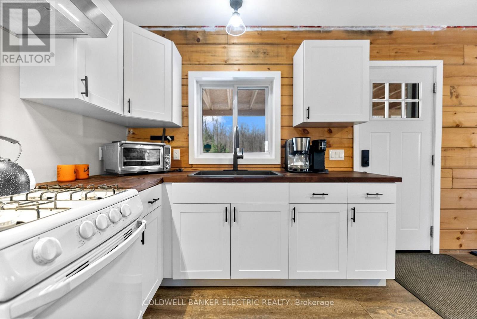 2075 Dyno Road, Highlands East (Cardiff Ward), Ontario  K0L 1C0 - Photo 35 - X12463374