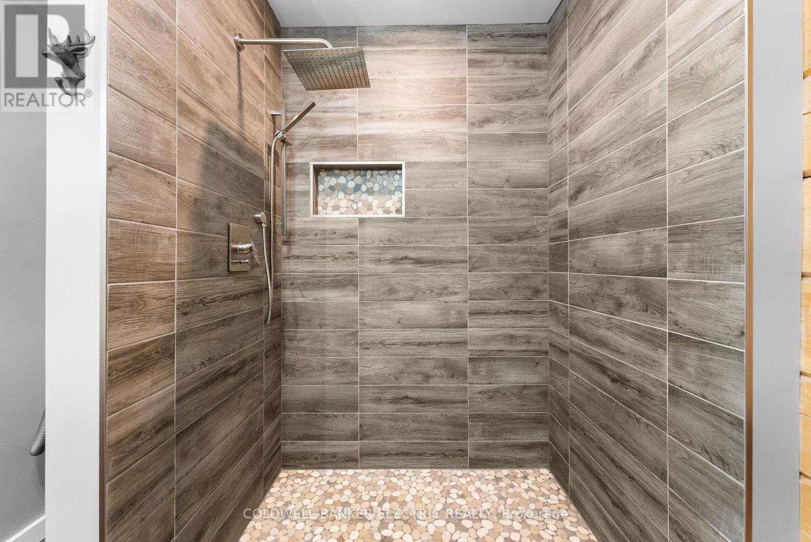 2075 Dyno Road, Highlands East (Cardiff Ward), Ontario  K0L 1C0 - Photo 41 - X12463374