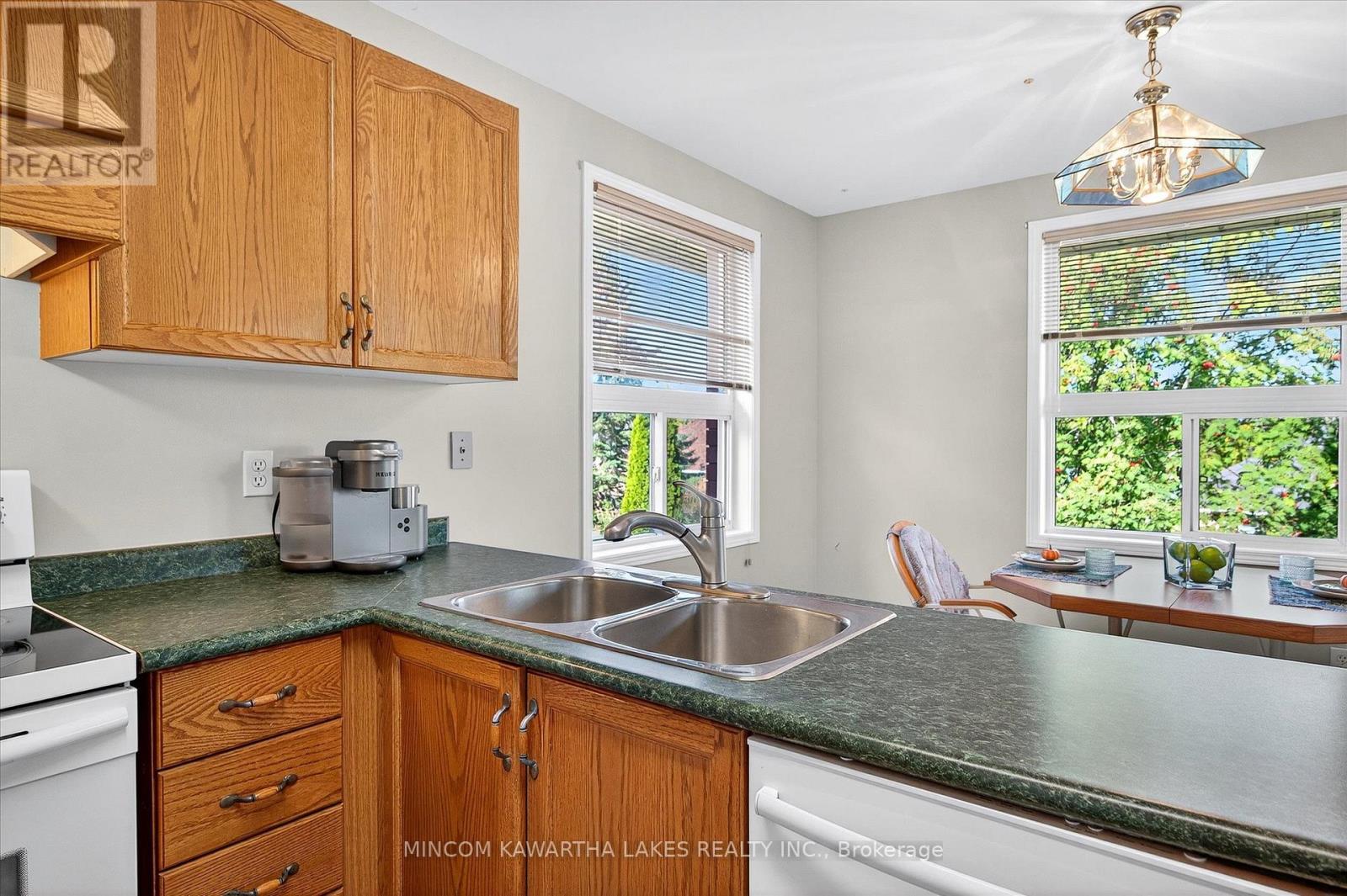 1191 Baker Street, Peterborough (Northcrest Ward 5), Ontario  K9H 7P9 - Photo 13 - X12463427