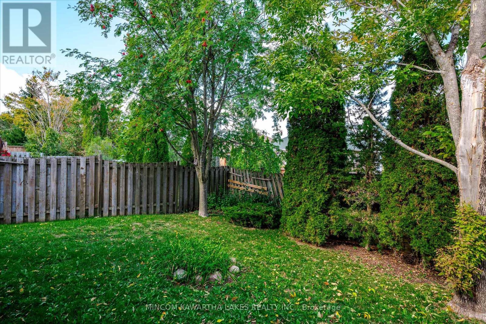 1191 Baker Street, Peterborough (Northcrest Ward 5), Ontario  K9H 7P9 - Photo 39 - X12463427