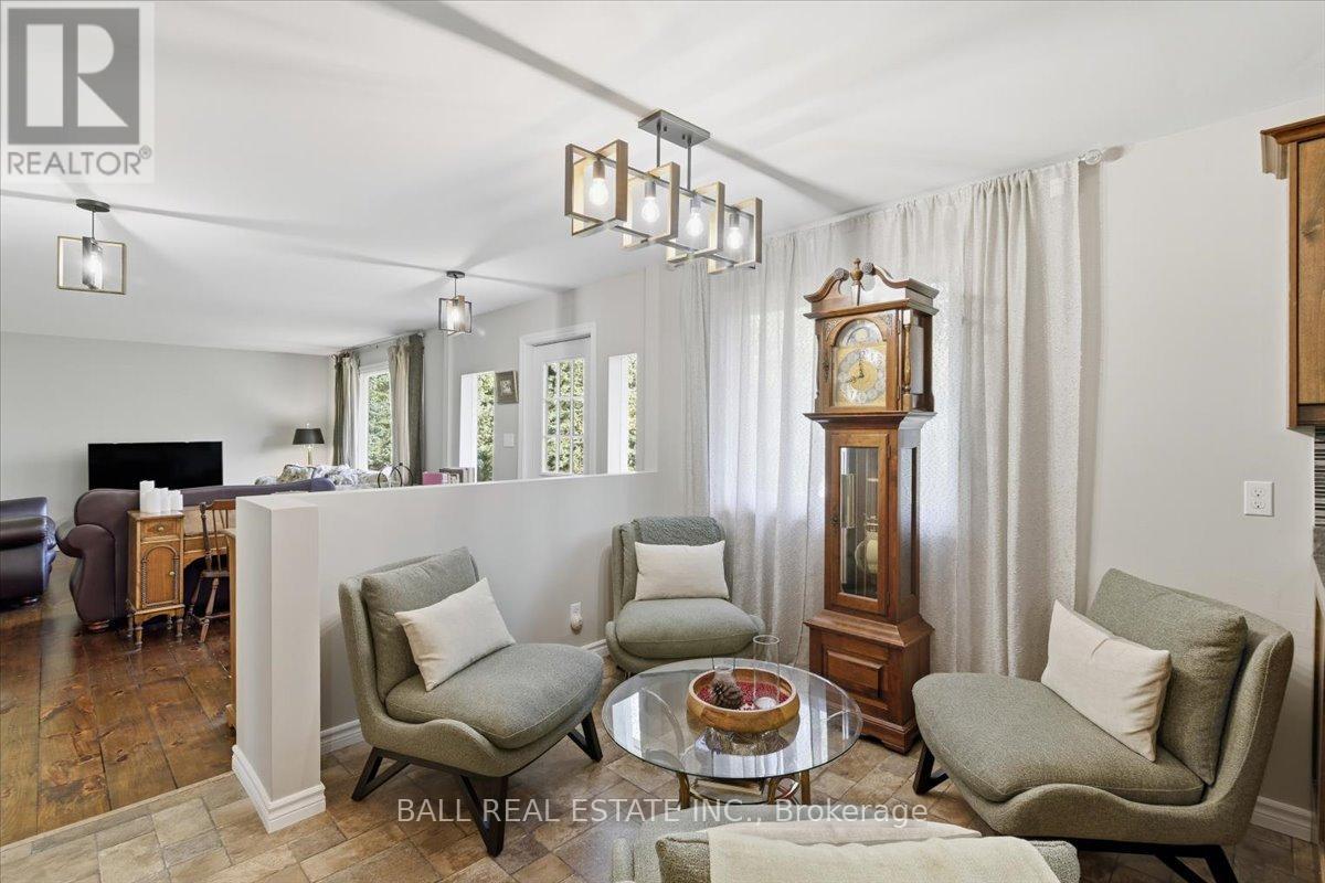 2046 Selwyn Road, Selwyn, Ontario  K0L 2H0 - Photo 8 - X12463491