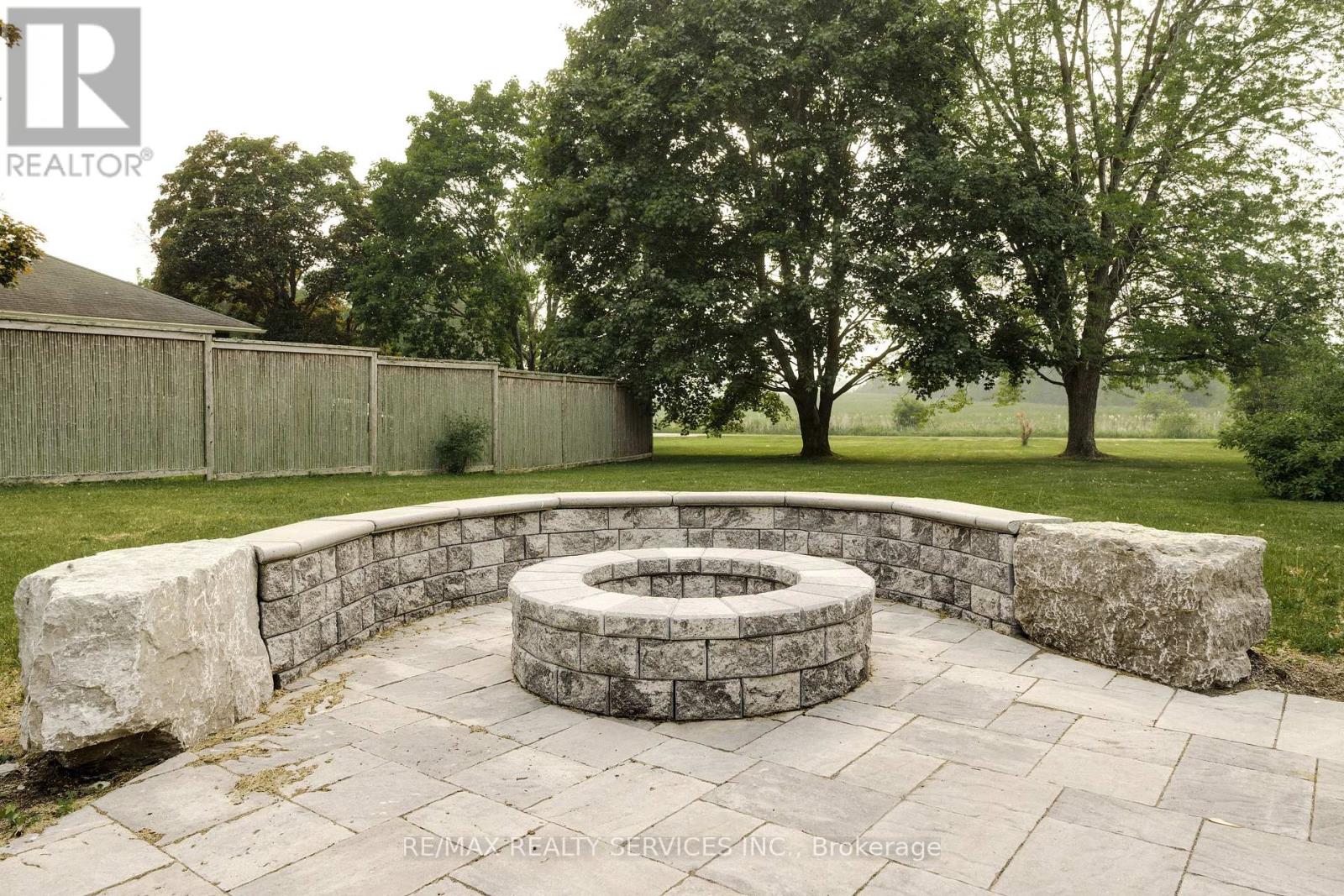 885 Glen Cedar Drive, Selwyn, Ontario  K9J 6X5 - Photo 27 - X12463585