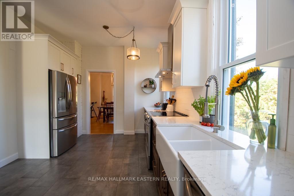 3477 Wallace Point Road, Otonabee-South Monaghan, Ontario  K9J 6Y3 - Photo 17 - X12463813