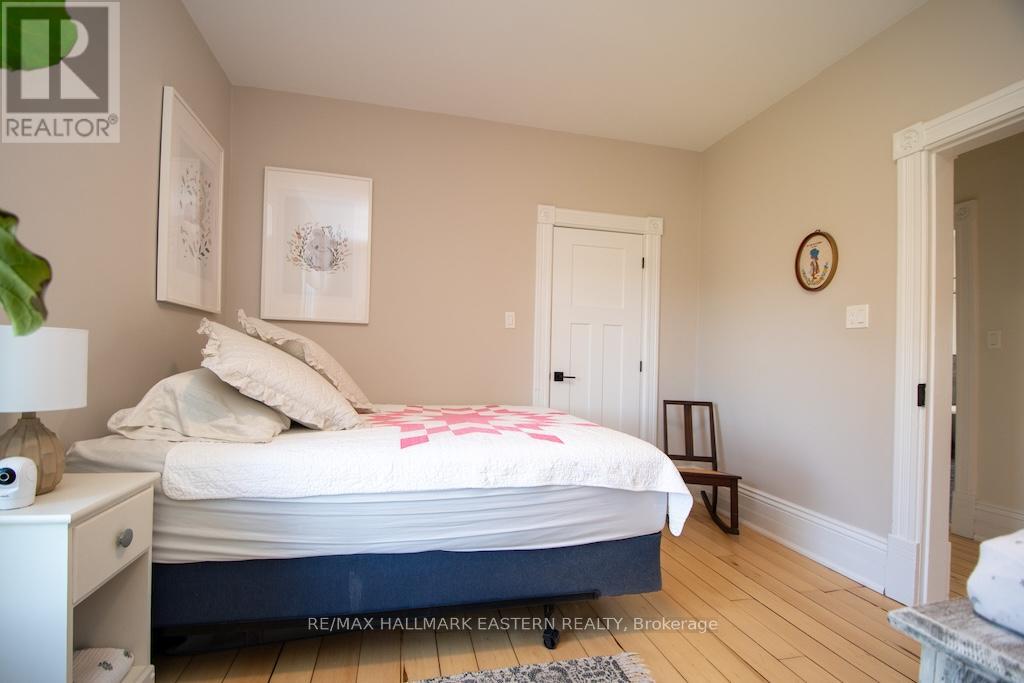 3477 Wallace Point Road, Otonabee-South Monaghan, Ontario  K9J 6Y3 - Photo 28 - X12463813