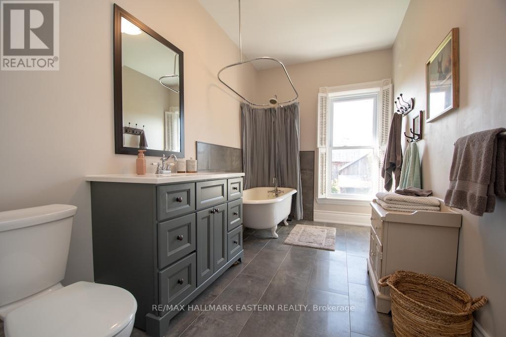 3477 Wallace Point Road, Otonabee-South Monaghan, Ontario  K9J 6Y3 - Photo 31 - X12463813