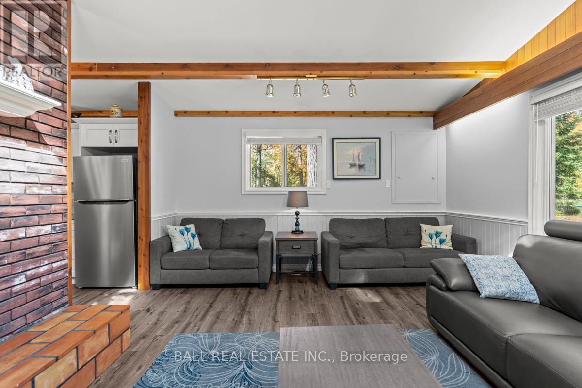 80 Sumcot Drive, Trent Lakes, Ontario  K0L 1J0 - Photo 10 - X12464010