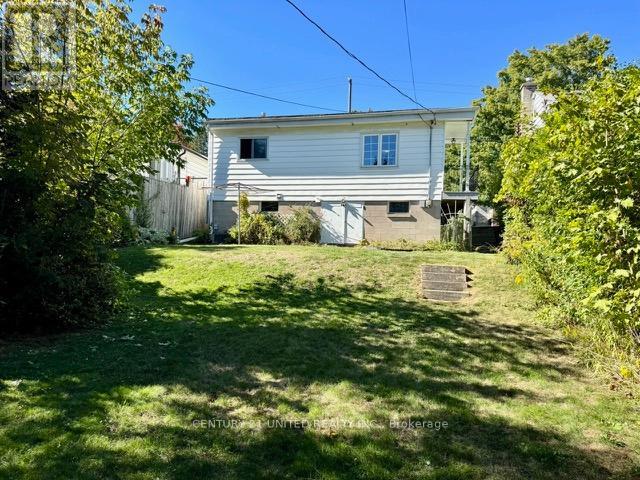 445 Bellevue Street, Peterborough (Northcrest Ward 5), Ontario  K9H 5G5 - Photo 16 - X12464061