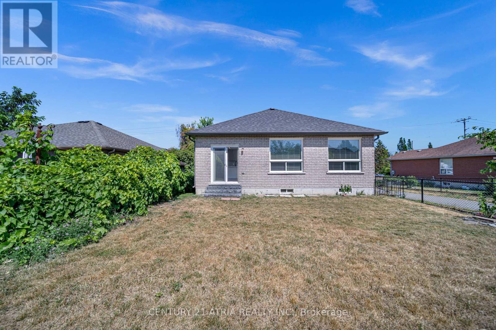 793 Spillsbury Drive, Peterborough (Otonabee Ward 1), Ontario  K9K 1K9 - Photo 33 - X12463890