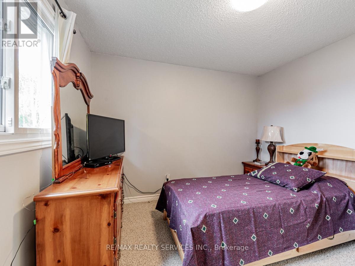 410 Sunset Boulevard, Clarington (Newcastle), Ontario  L1B 1C8 - Photo 13 - E12464104
