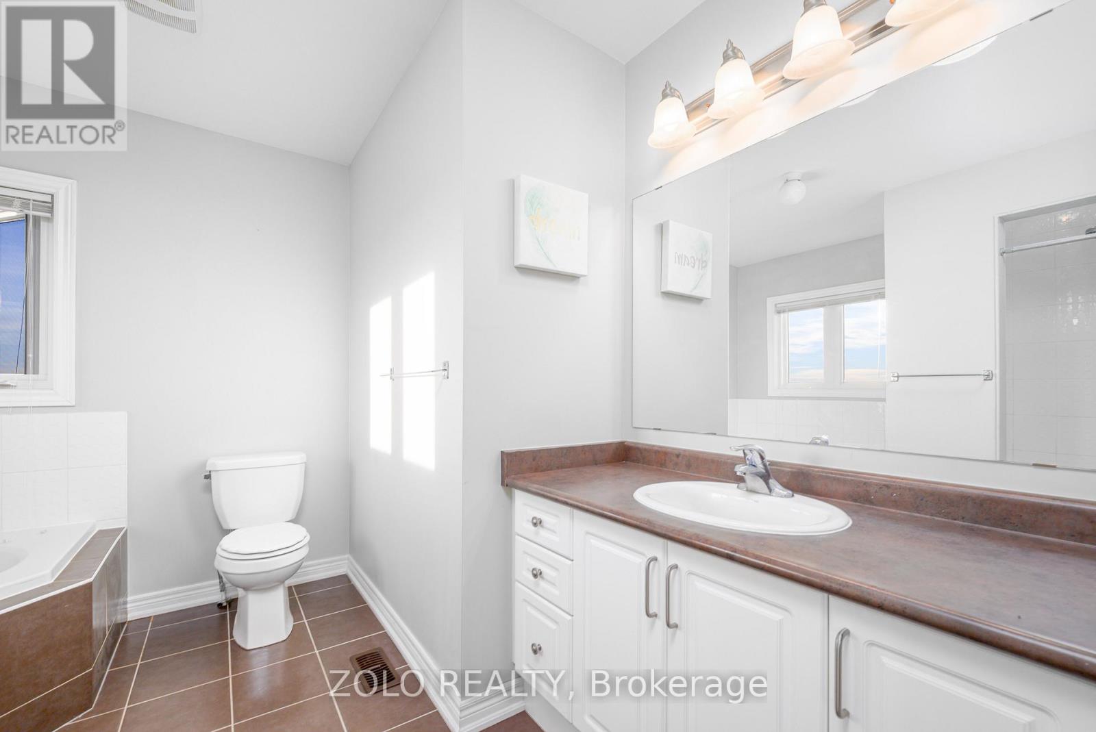 417 Florence Drive, Peterborough (Monaghan Ward 2), Ontario  K9J 0H7 - Photo 32 - X12464332