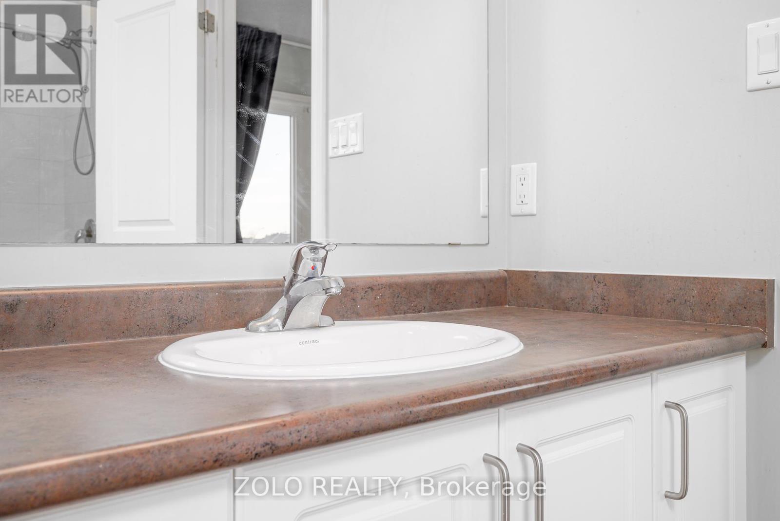 417 Florence Drive, Peterborough (Monaghan Ward 2), Ontario  K9J 0H7 - Photo 35 - X12464332