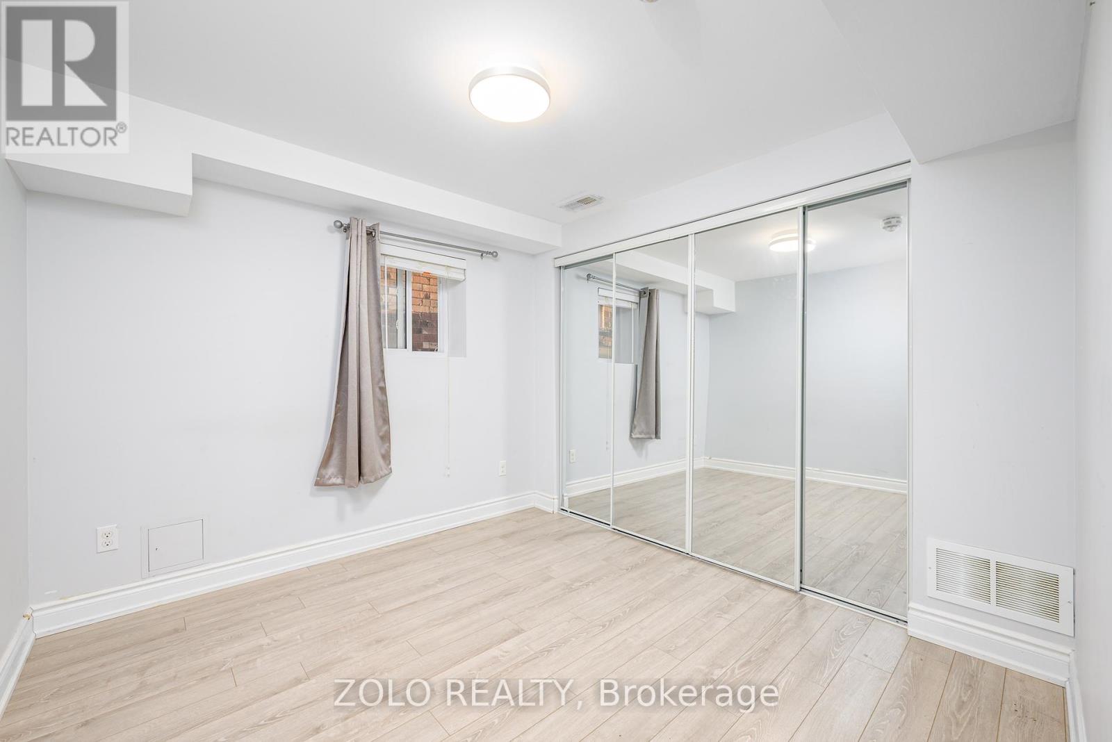 417 Florence Drive, Peterborough (Monaghan Ward 2), Ontario  K9J 0H7 - Photo 40 - X12464332