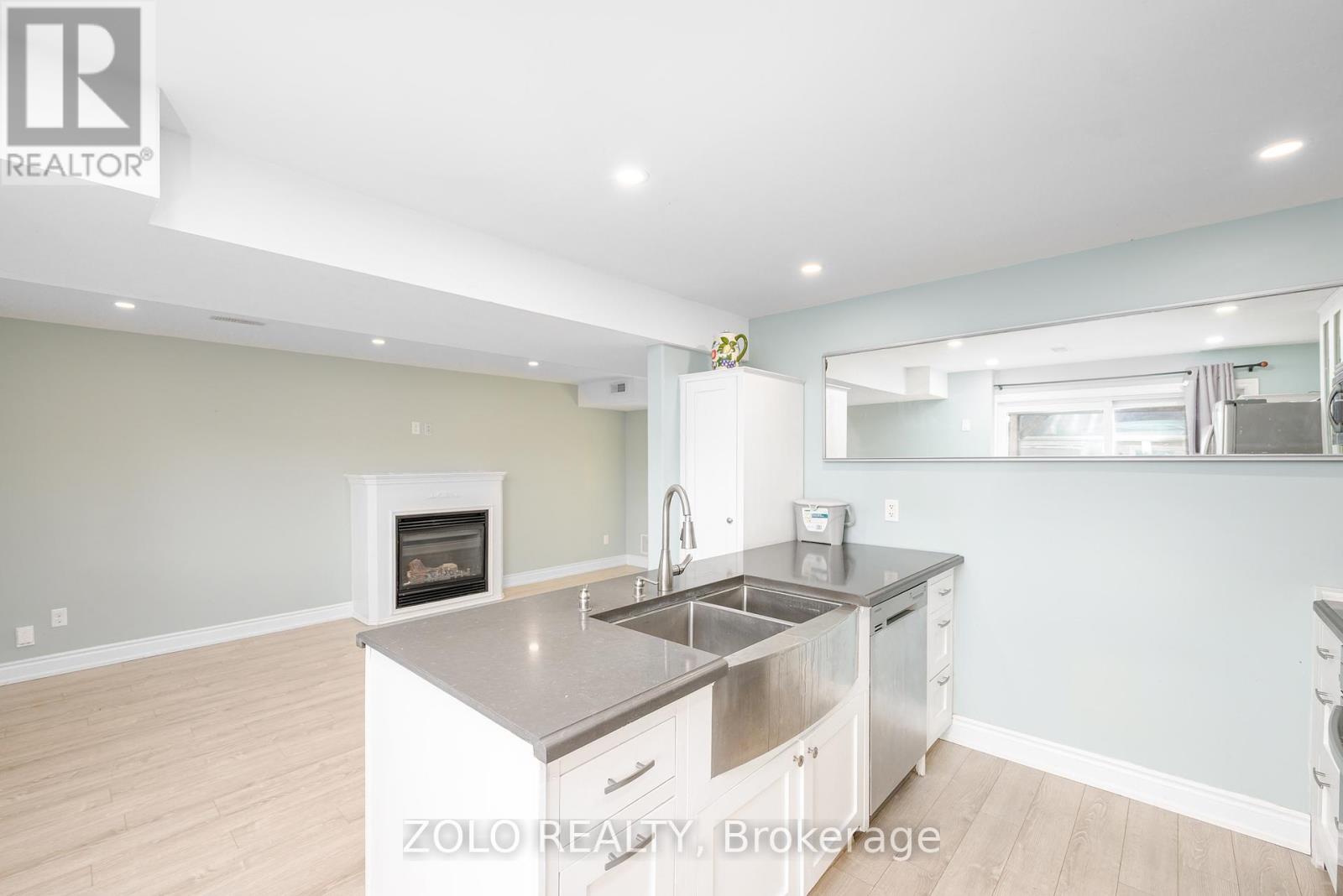 417 Florence Drive, Peterborough (Monaghan Ward 2), Ontario  K9J 0H7 - Photo 43 - X12464332
