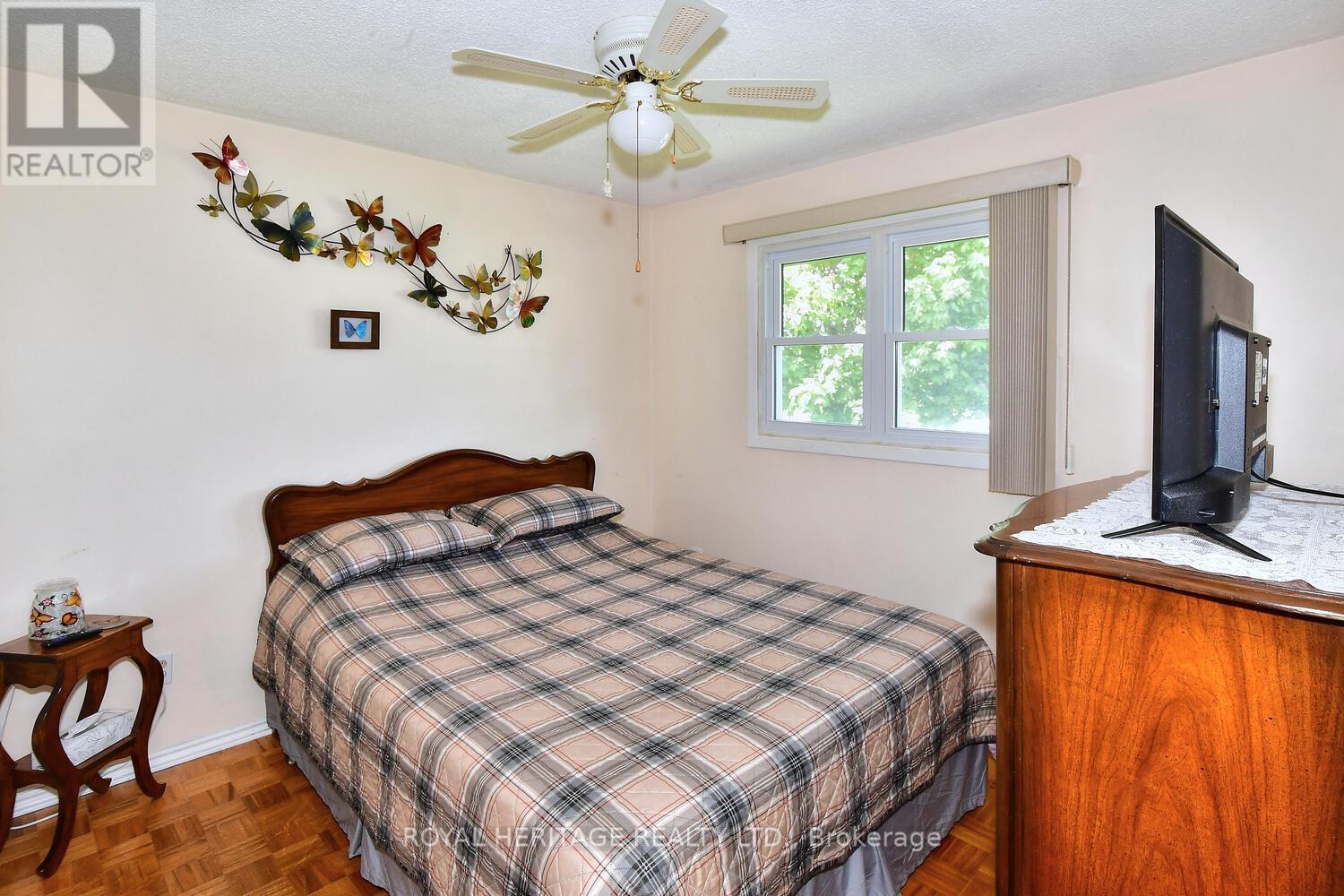1147 Chemong Road, Peterborough (Northcrest Ward 5), Ontario  K9J 6X2 - Photo 17 - X12464748