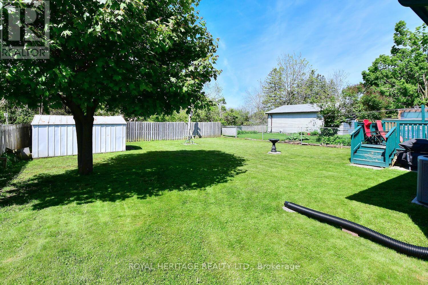 1147 Chemong Road, Peterborough (Northcrest Ward 5), Ontario  K9J 6X2 - Photo 33 - X12464748