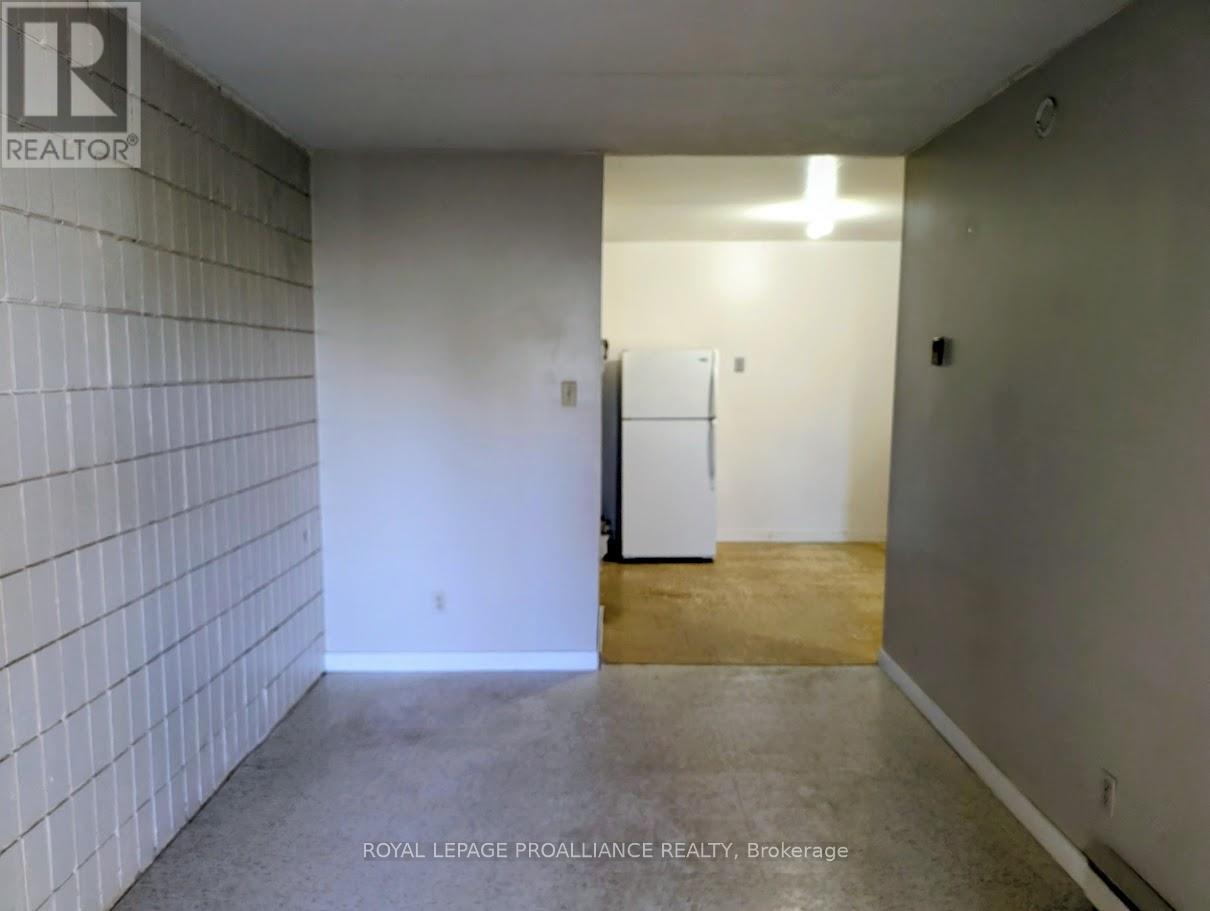 34 - 1837 Lansdowne Street W, Peterborough (Otonabee Ward 1), Ontario  K9K 1R4 - Photo 5 - X12464851