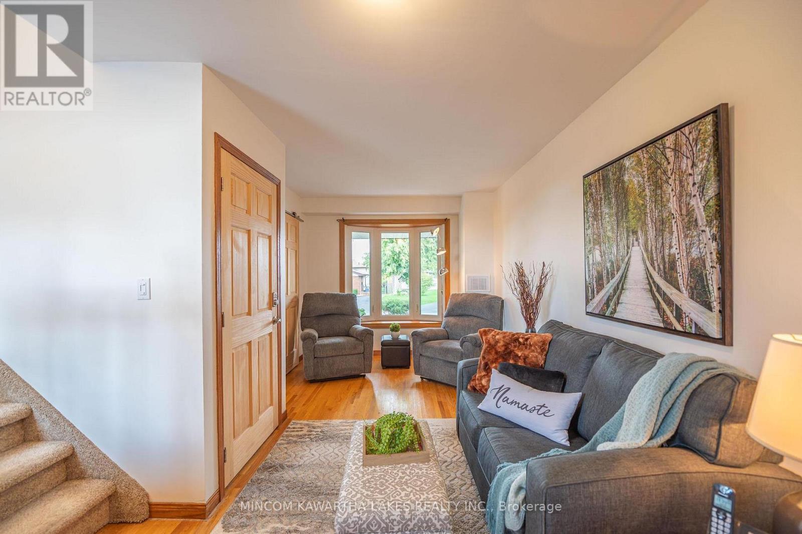 919 Sydenham Road, Peterborough (Ashburnham Ward 4), Ontario  K9J 1K5 - Photo 18 - X12464905