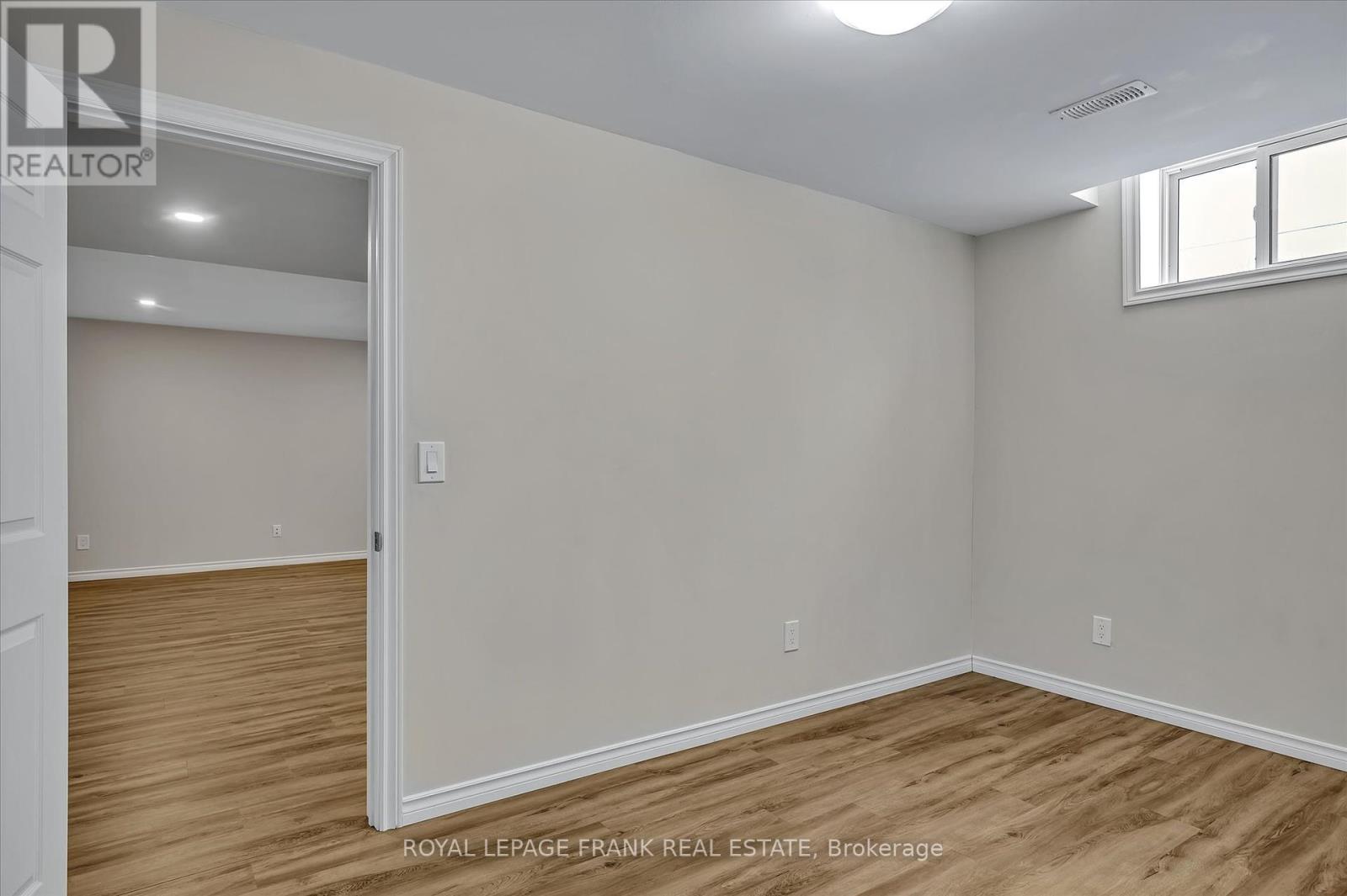 8 - 24 Brinton Drive, Peterborough (Otonabee Ward 1), Ontario  K9J 8S8 - Photo 36 - X12464993