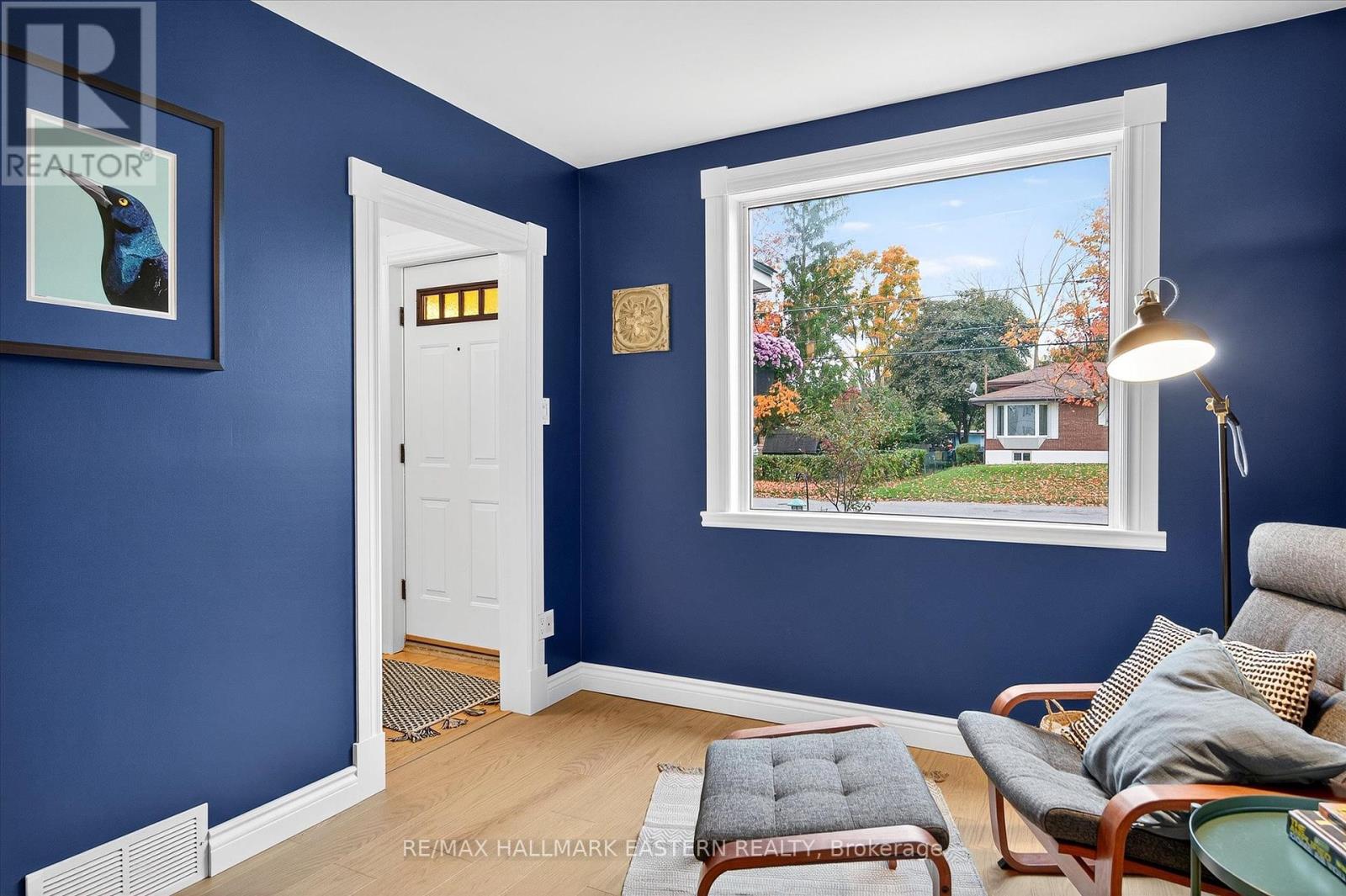 14 Alexander Avenue, Peterborough (Monaghan Ward 2), Ontario  K9J 6B4 - Photo 4 - X12465073