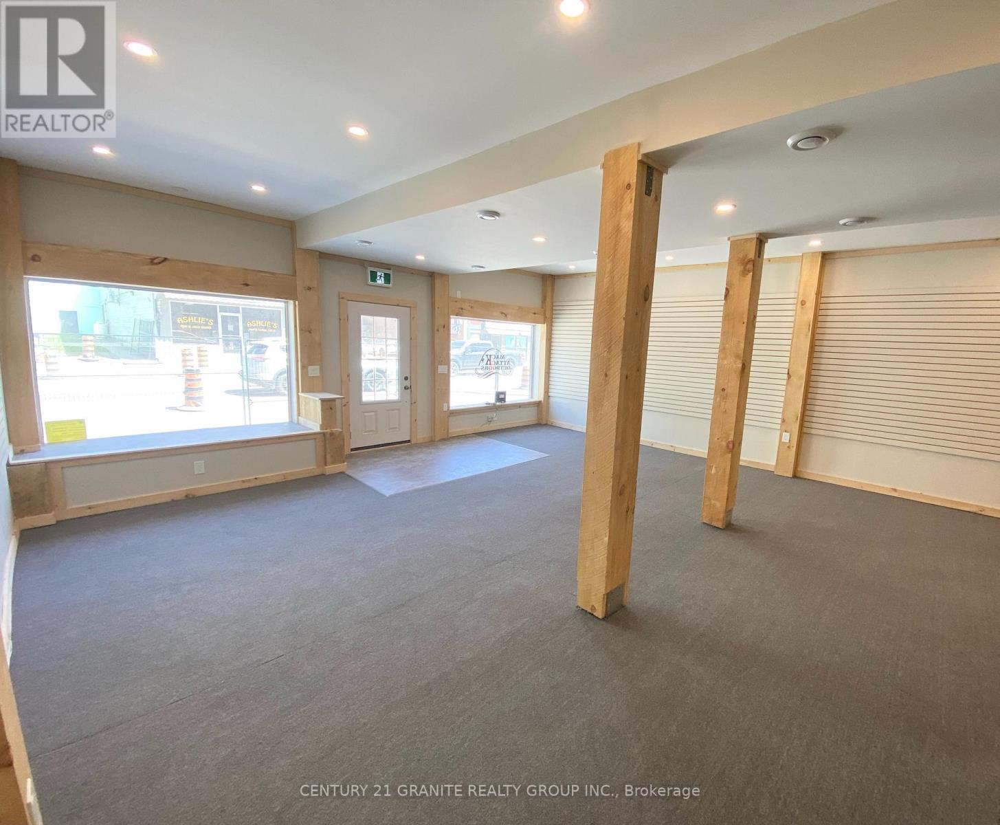 62 Hastings Street N, Bancroft (Bancroft Ward), Ontario  K0L 1C0 - Photo 4 - X12465174