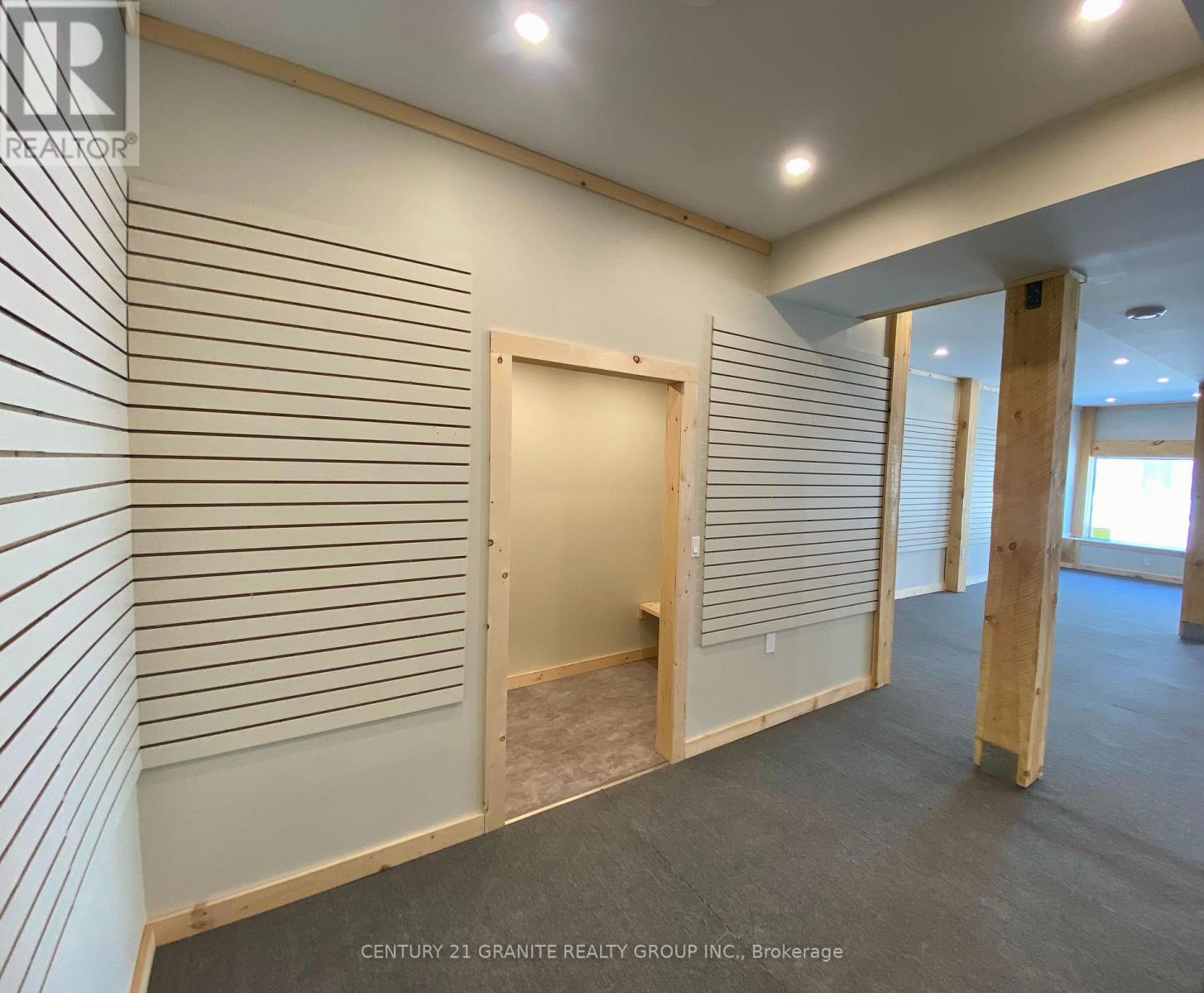 62 Hastings Street N, Bancroft (Bancroft Ward), Ontario  K0L 1C0 - Photo 5 - X12465174