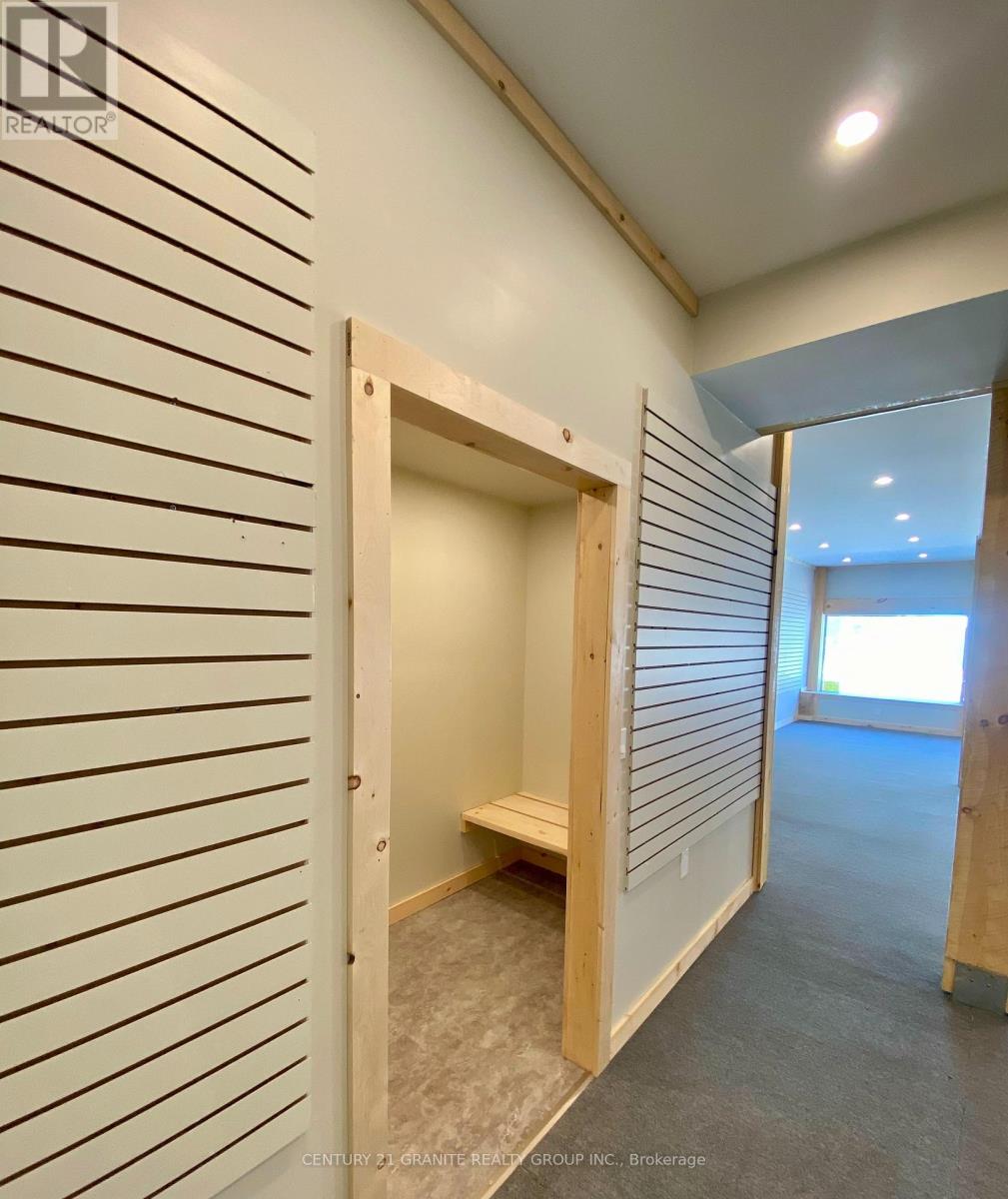 62 Hastings Street N, Bancroft (Bancroft Ward), Ontario  K0L 1C0 - Photo 6 - X12465174