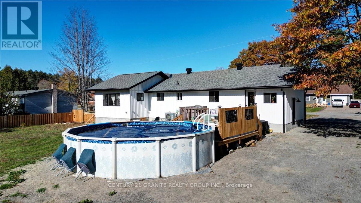 71 Pinegrove Street, Hastings Highlands (Herschel Ward), Ontario  K0L 1C0 - Photo 3 - X12465408