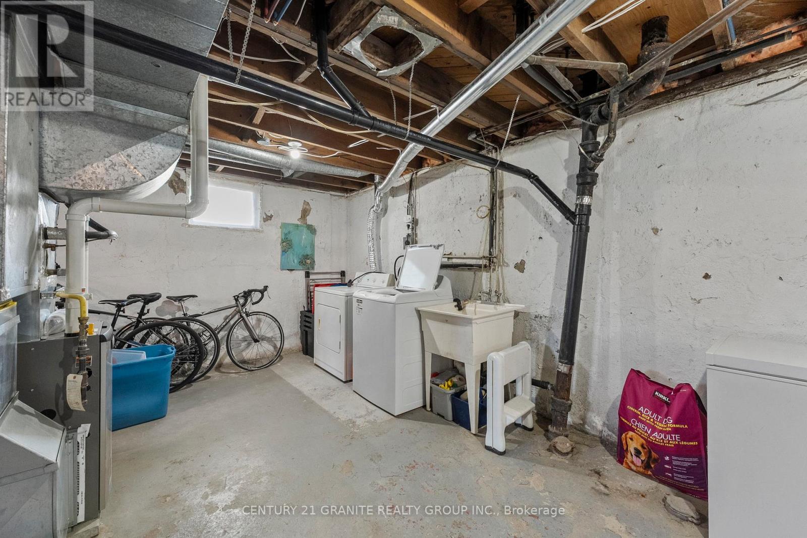 31 Sprucedale Street, Highlands East (Bicroft Ward), Ontario  K0L 1M0 - Photo 30 - X12465476