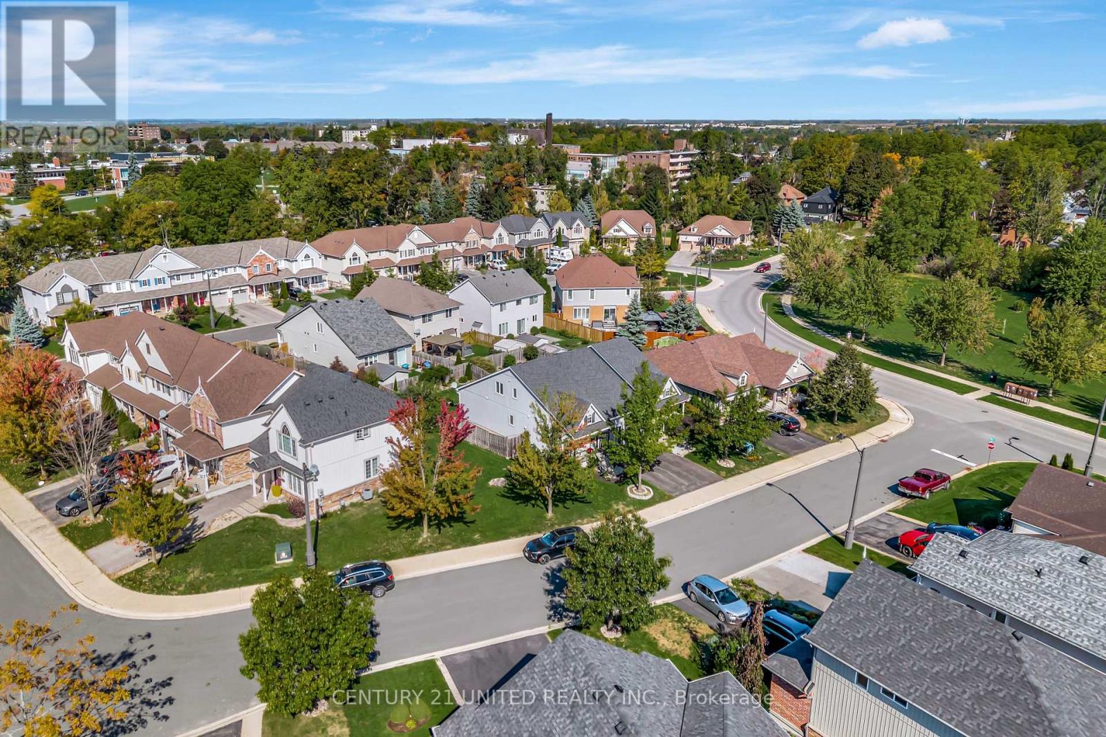 63 Fallingbrook Crescent, Kawartha Lakes (Lindsay), Ontario  K9V 0B3 - Photo 13 - X12465709