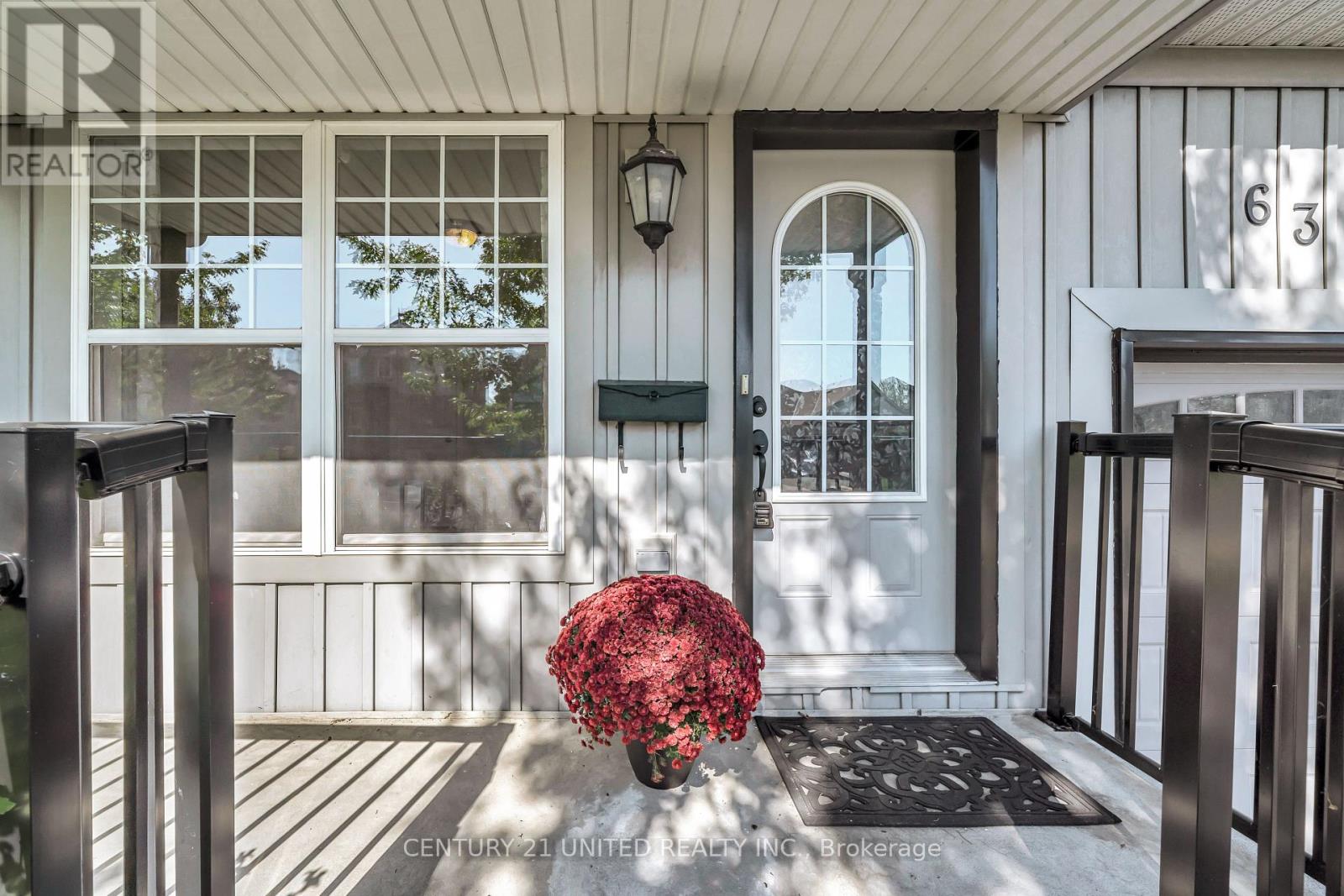 63 Fallingbrook Crescent, Kawartha Lakes (Lindsay), Ontario  K9V 0B3 - Photo 18 - X12465709