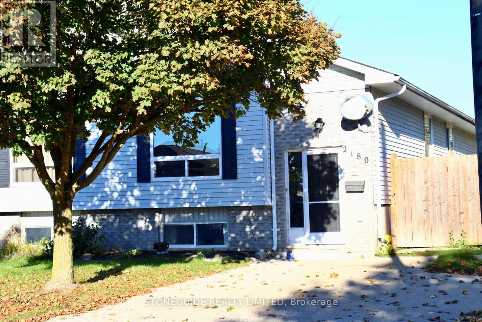 2180 EASTHILL DRIVE, peterborough (ashburnham ward 4), Ontario