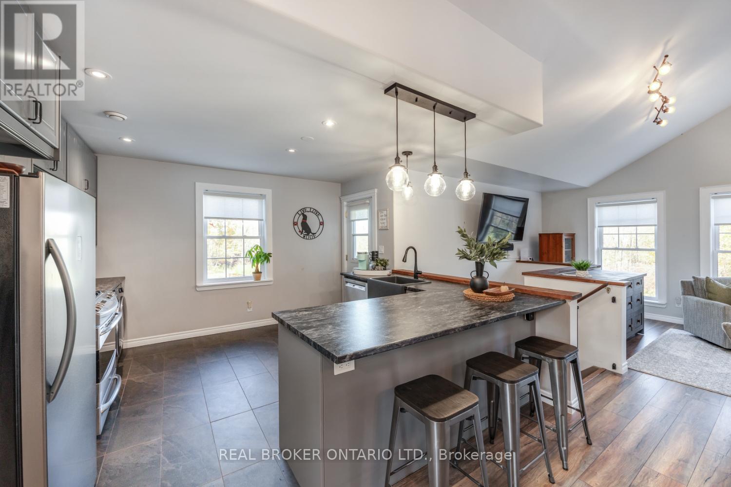 201 Richardson Road, Trent Hills, Ontario  K0L 1Y0 - Photo 13 - X12466040