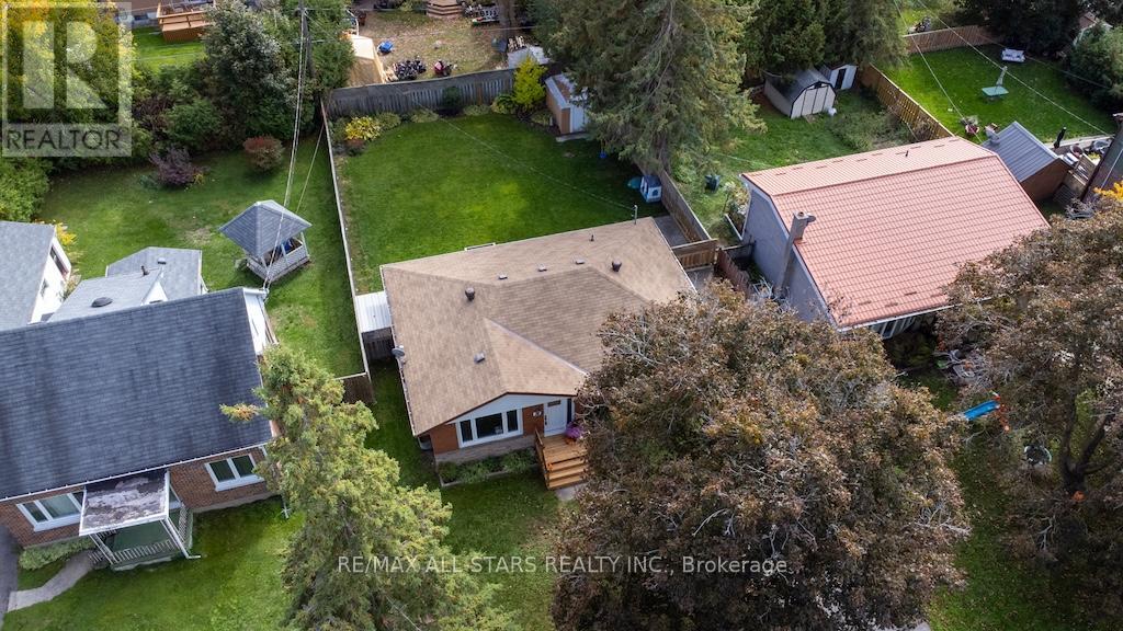25 Maryknoll Avenue, Kawartha Lakes (Lindsay), Ontario  K9V 1A7 - Photo 41 - X12466084