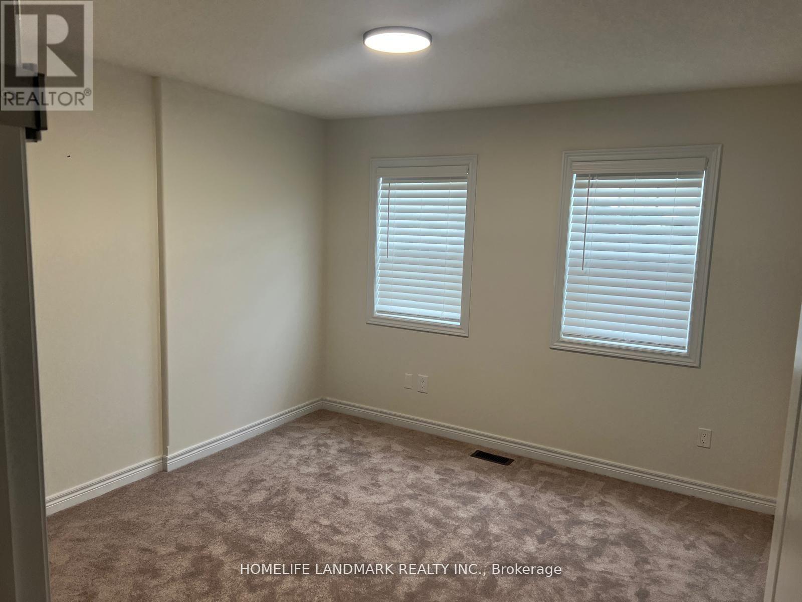 794 Broadway Boulevard, Peterborough (Northcrest Ward 5), Ontario  K9H 0H7 - Photo 14 - X12466345