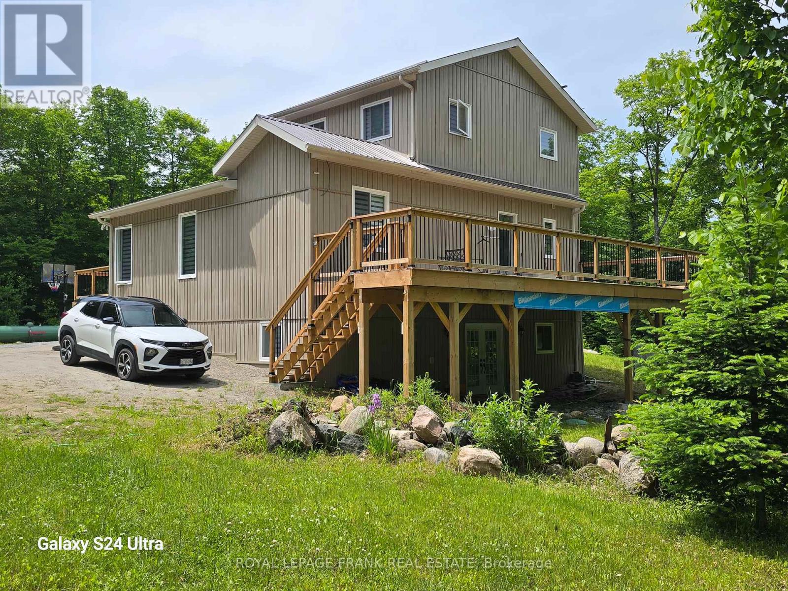 1097 Cheddar Road, Highlands East (Cardiff Ward), Ontario  K0L 1M0 - Photo 6 - X12466875