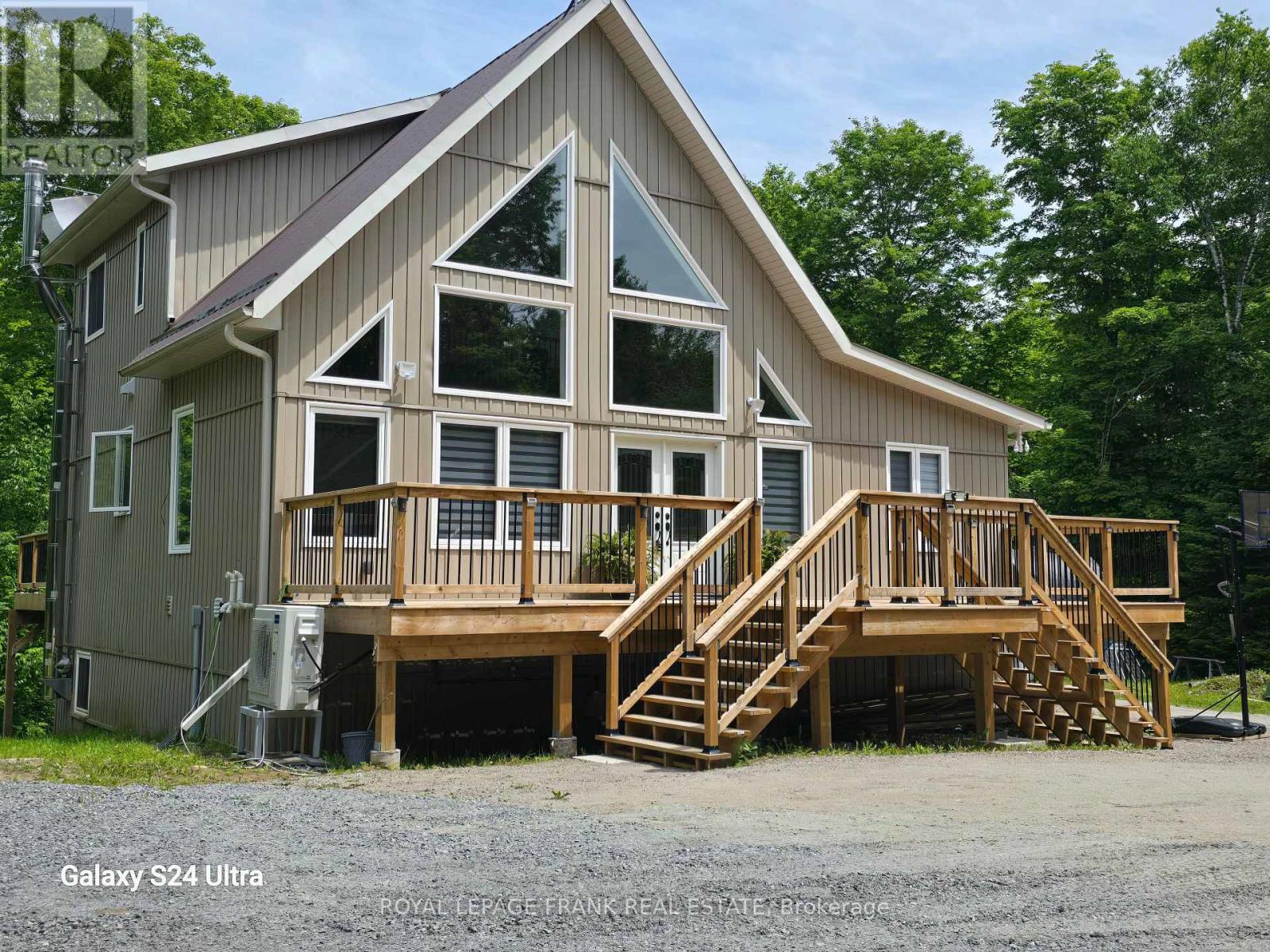 1097 Cheddar Road, Highlands East (Cardiff Ward), Ontario  K0L 1M0 - Photo 9 - X12466875
