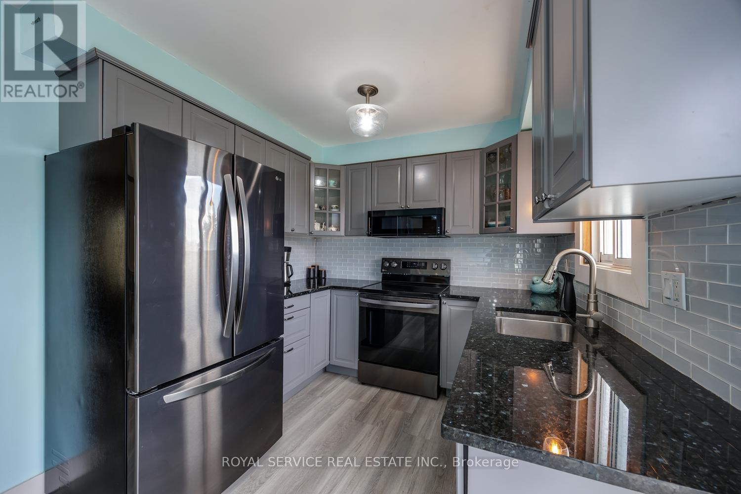 19 Propp Drive, Kawartha Lakes (Pontypool), Ontario  L0A 1K0 - Photo 15 - X12467401