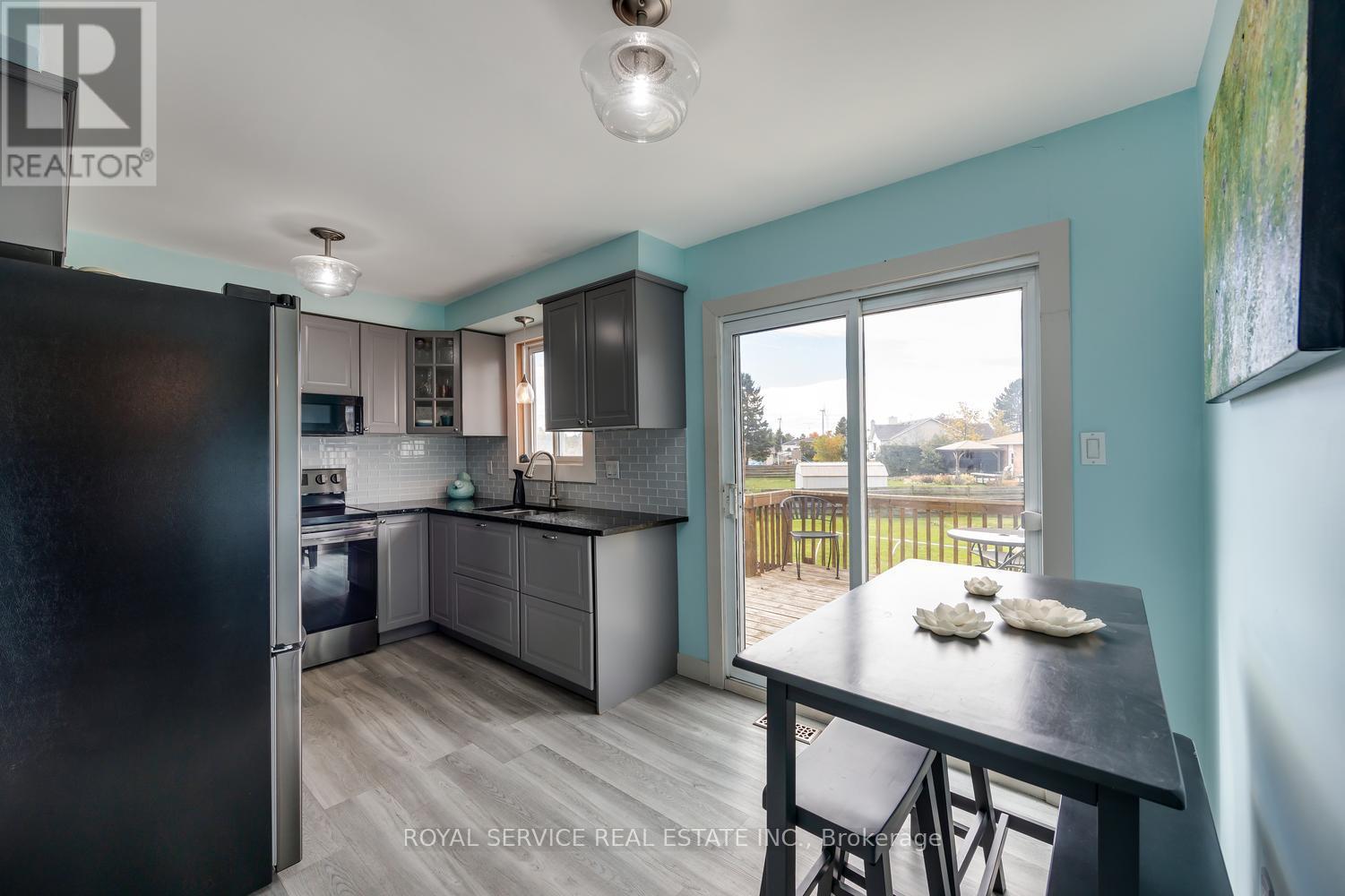 19 Propp Drive, Kawartha Lakes (Pontypool), Ontario  L0A 1K0 - Photo 16 - X12467401