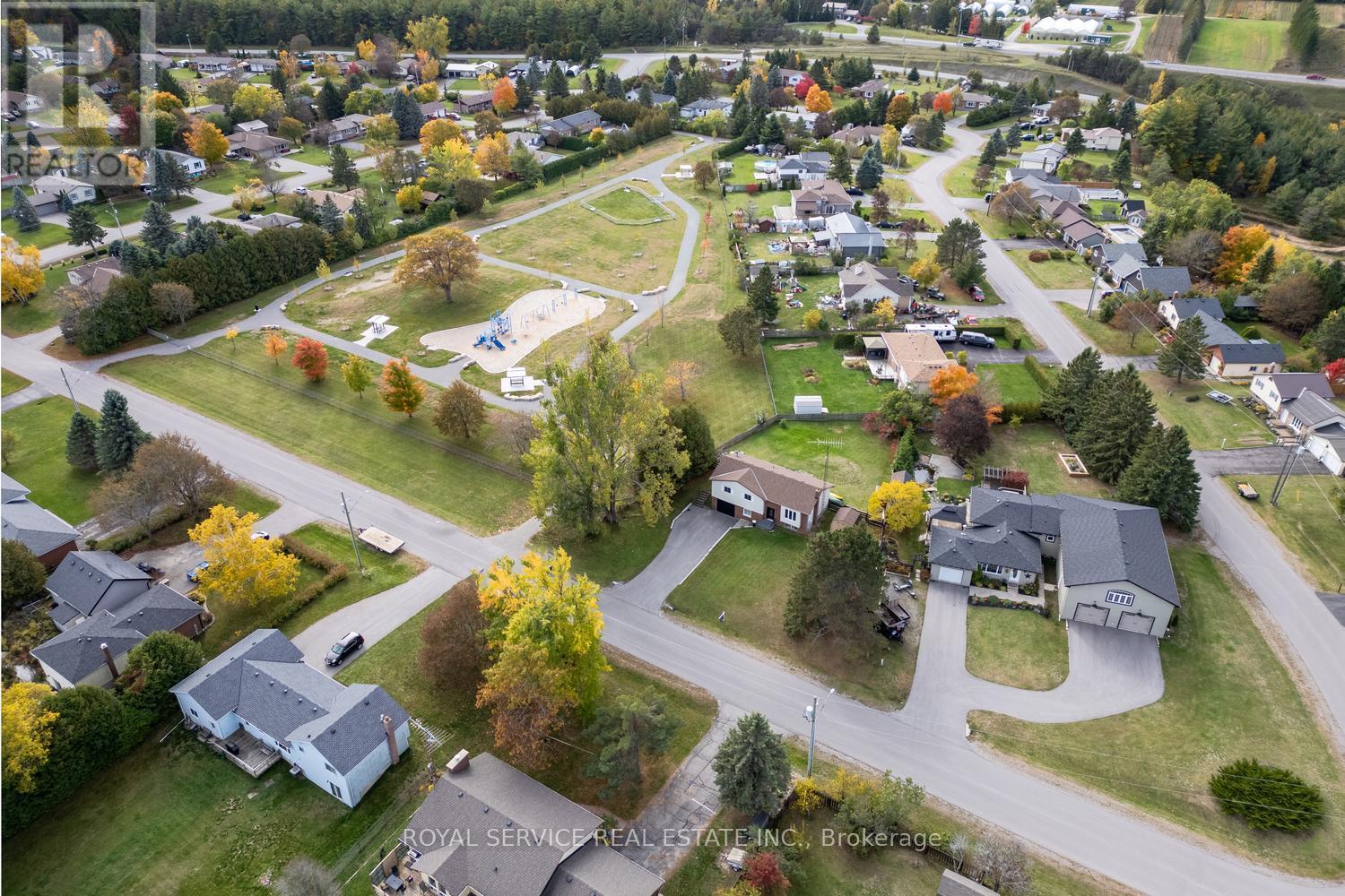 19 Propp Drive, Kawartha Lakes (Pontypool), Ontario  L0A 1K0 - Photo 6 - X12467401