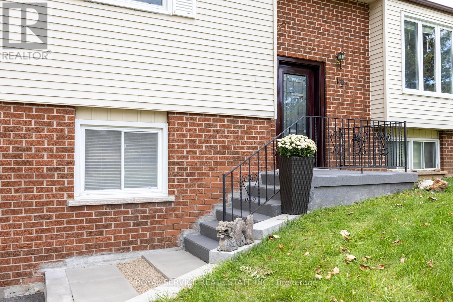 19 Propp Drive, Kawartha Lakes (Pontypool), Ontario  L0A 1K0 - Photo 8 - X12467401