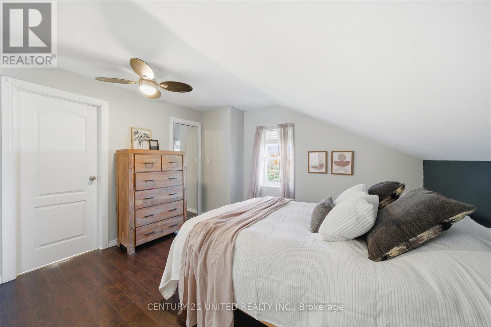 3766 Wallace Point Road, Otonabee-South Monaghan, Ontario  K9J 6Y3 - Photo 25 - X12468013