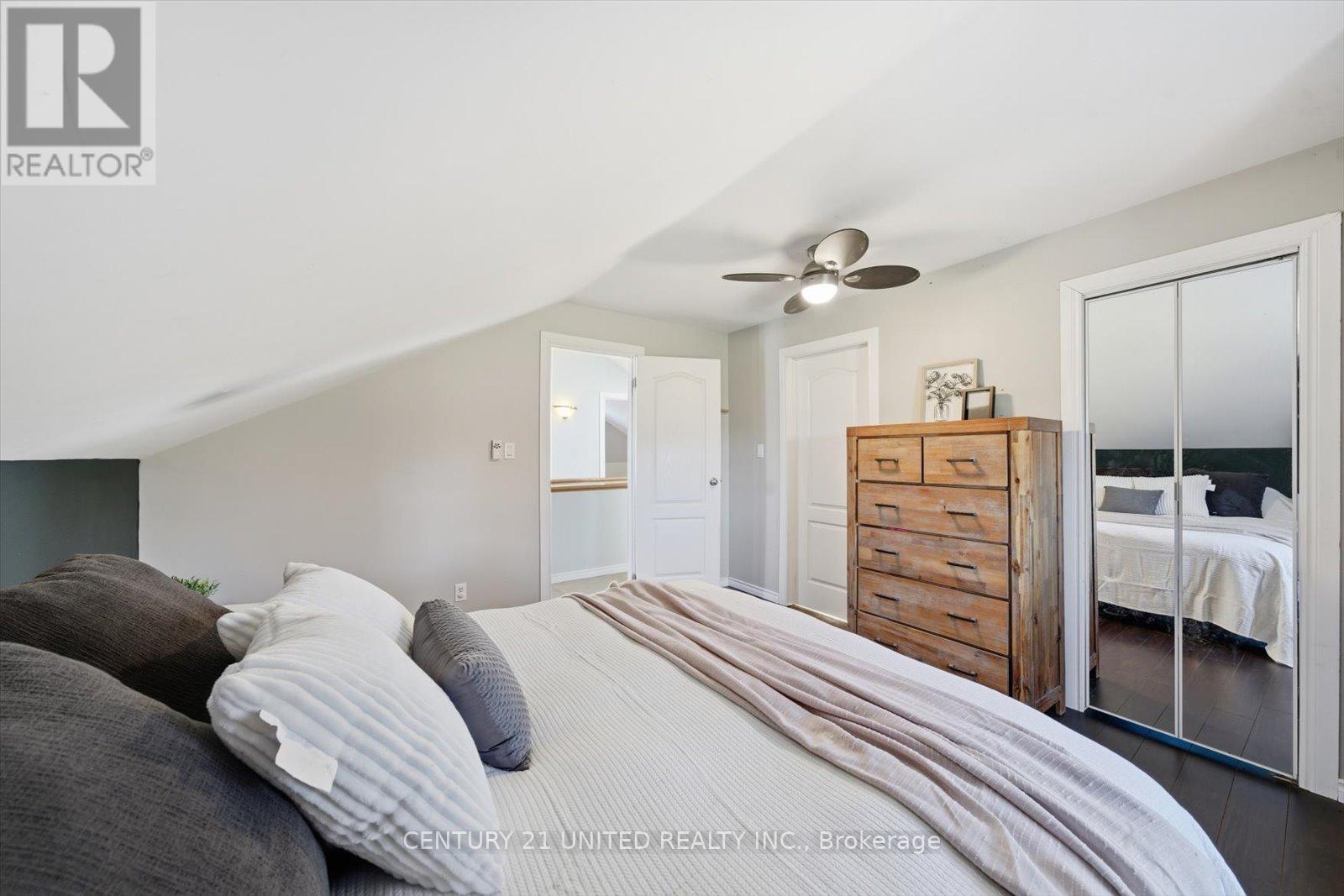 3766 Wallace Point Road, Otonabee-South Monaghan, Ontario  K9J 6Y3 - Photo 27 - X12468013