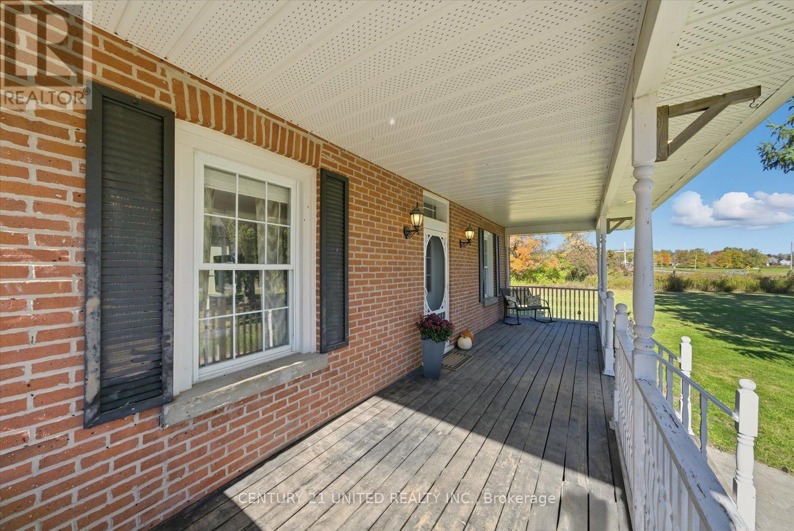 3766 Wallace Point Road, Otonabee-South Monaghan, Ontario  K9J 6Y3 - Photo 7 - X12468013