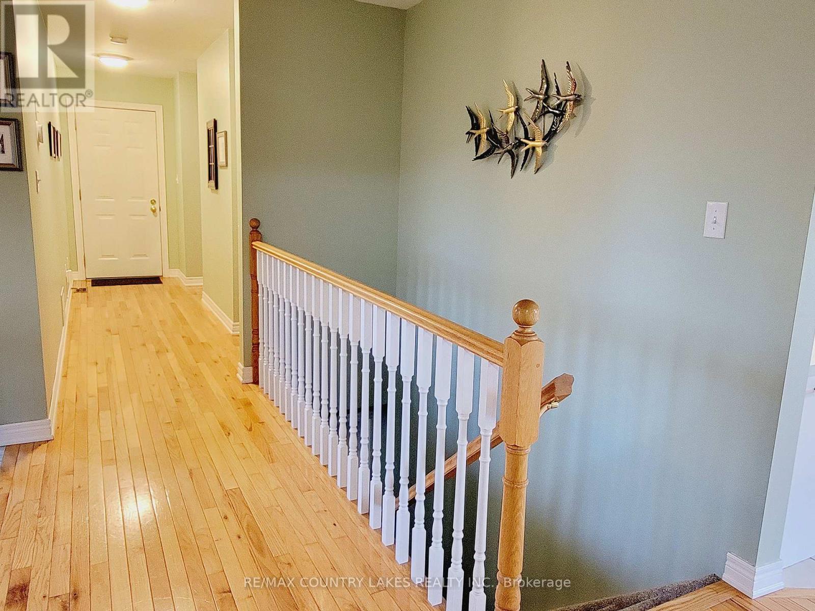 57 Eakins Court, Kawartha Lakes (Lindsay), Ontario  K9V 6J9 - Photo 17 - X12468190